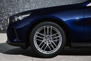 Roată completă de iarnă BMW BMW i5, BMW Seria 5, BMW Seria 5 Sedan, BMW Seria 5 Touring (245/45 R19)