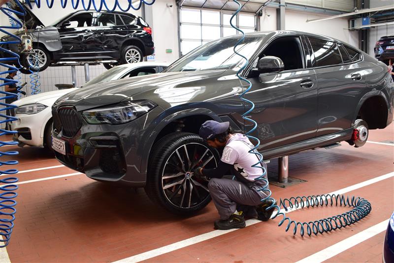 Schimb roti de iarna BMW cu roti de vara